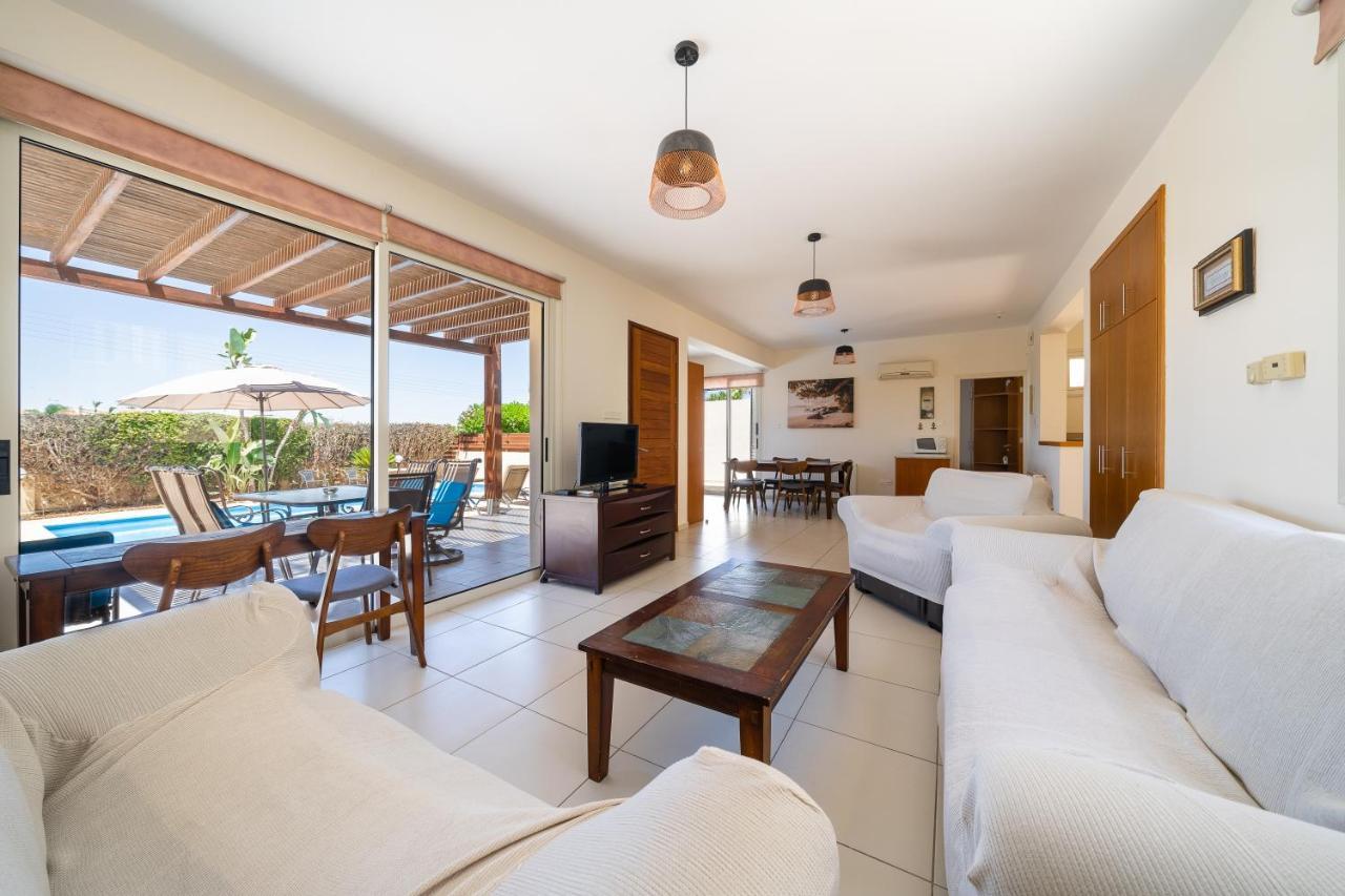 Atlantica 4 Bedroom Villa Near The Beach Πρωταράς Εξωτερικό φωτογραφία